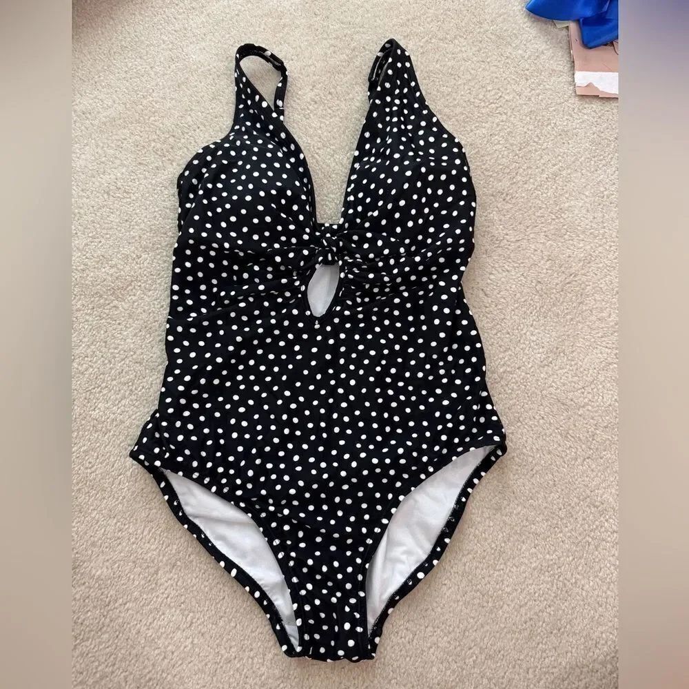 Kona Sol One Piece Bathing Suit M